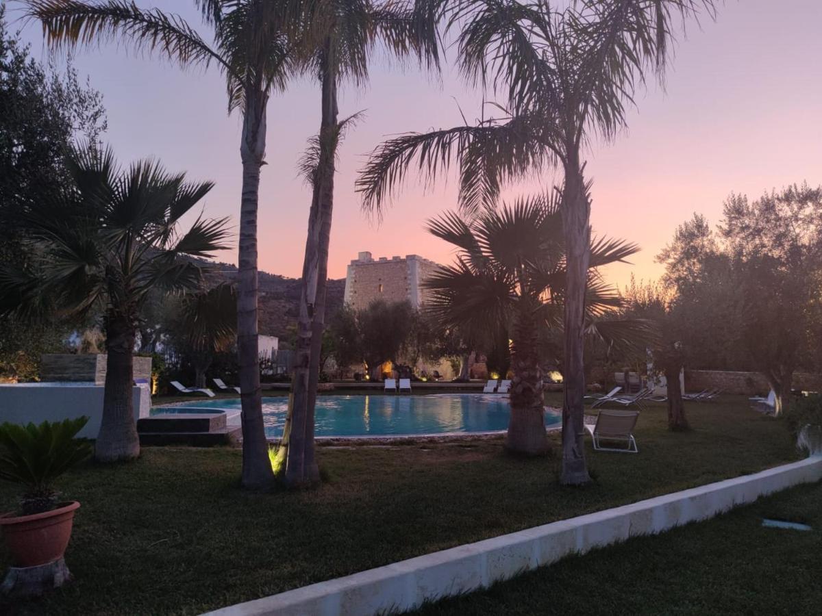Hotel Torre Santamaria Resort Mattinata Eksteriør bilde
