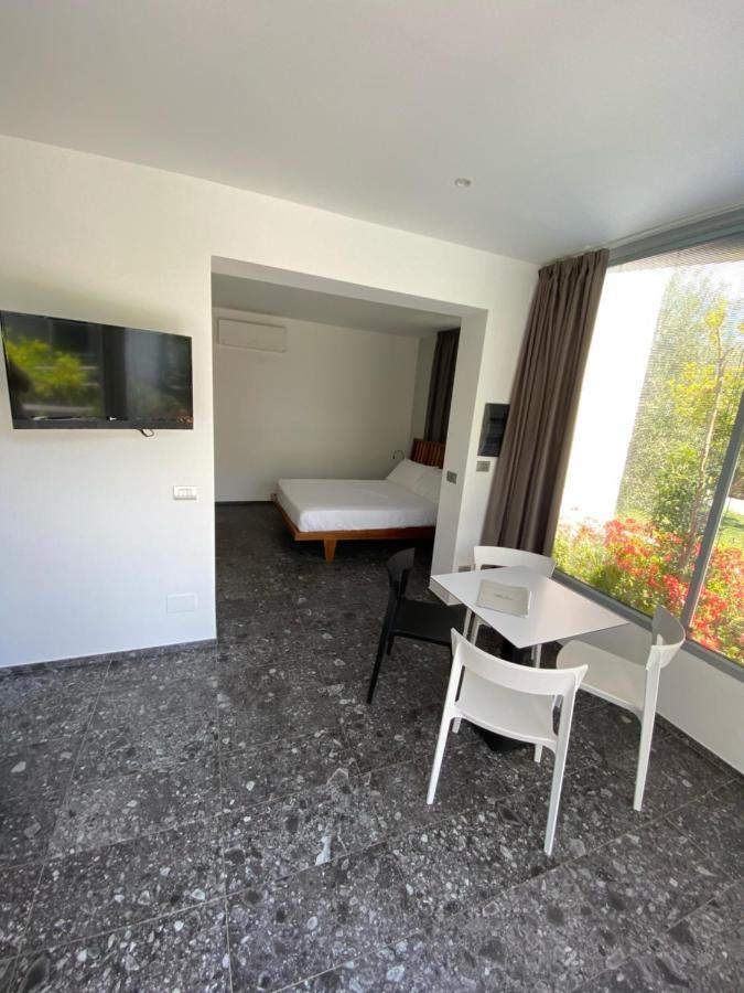 Hotel Torre Santamaria Resort Mattinata Eksteriør bilde
