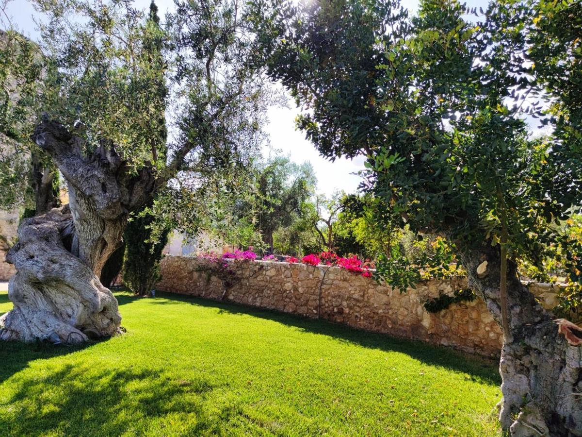 Hotel Torre Santamaria Resort Mattinata Eksteriør bilde