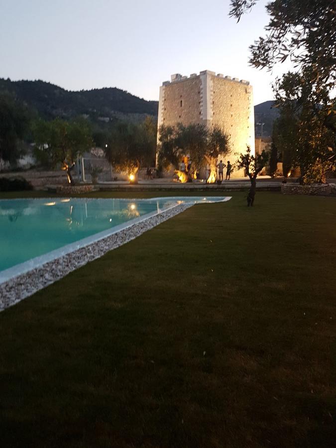 Hotel Torre Santamaria Resort Mattinata Eksteriør bilde